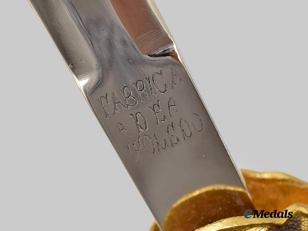 spain,_fascist_state._an_air_force_officer_dagger,_by_n_f_toledo___m_n_c2371