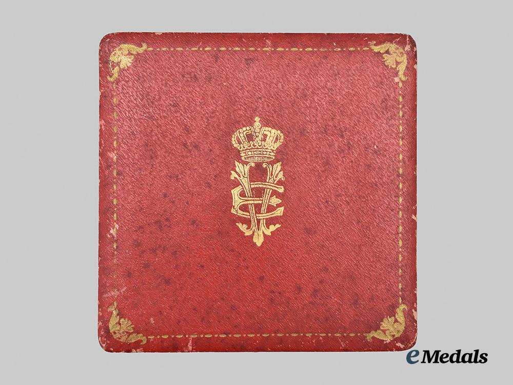 italy,_kingdom._an_order_of_the_crown,_grand_officer_star,_by_d._cravanzola___m_n_c2374