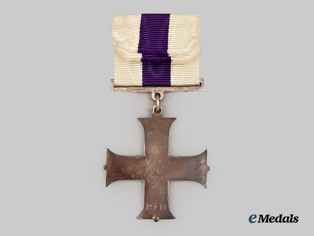 united_kingdom._a1941_military_cross_in_case___m_n_c2395