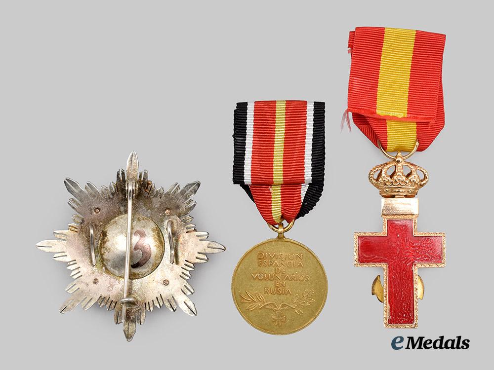 spain,_spanish_state._a_military_merit_order,_naval_merit_order_and_blue_division_medal,_c.1970___m_n_c2400