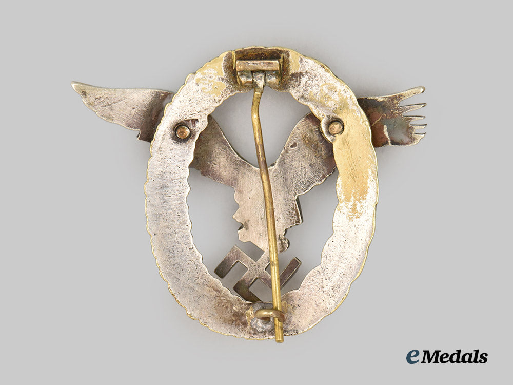 germany,_third_reich._a_luftwaffe_pilot’s_badge_by_friedrich_linden,_type2_a___m_n_c2528