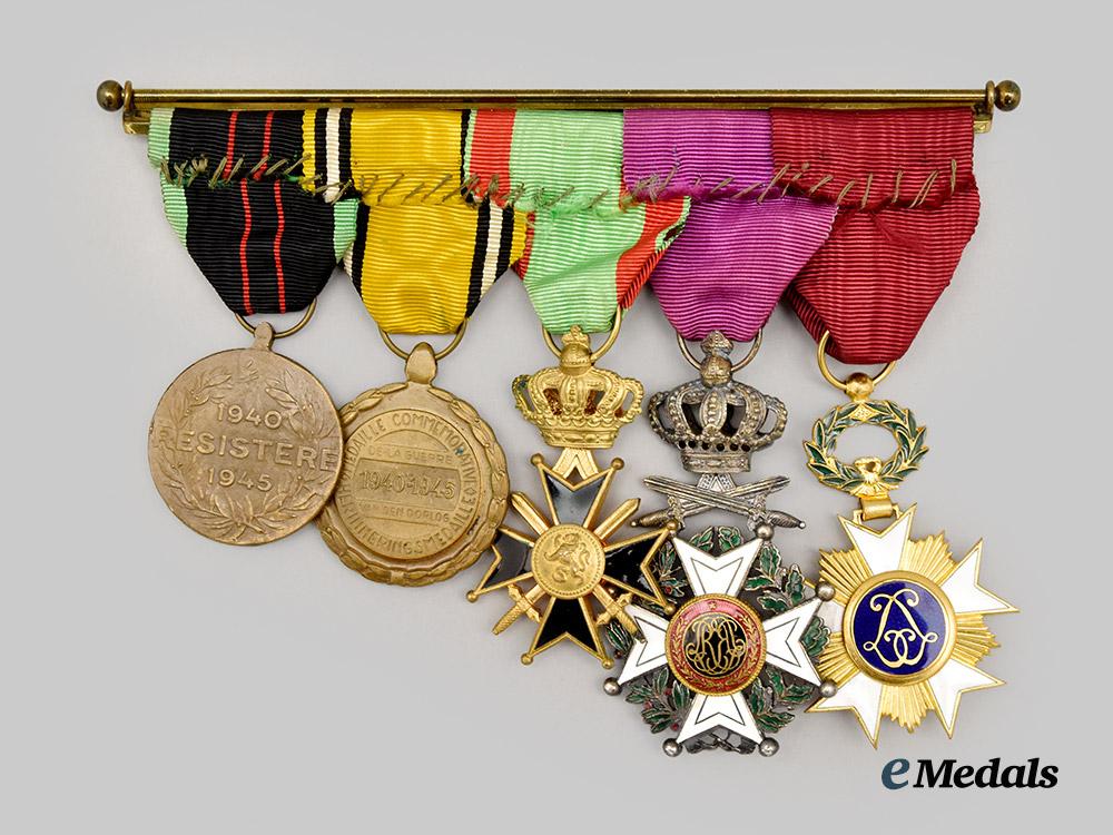 belgium,_kingdom._an_order_of_the_crown_and_order_of_leopold_second_war_medal_bar___m_n_c2610
