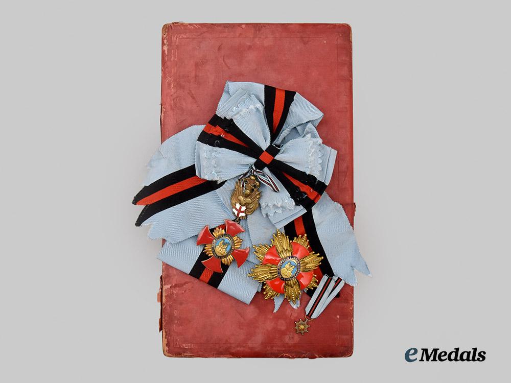 italy,_republic/_international._a_sovereign_military_hospitaller_order_of_saint_john_of_acre_and_saint_thomas,_grand_cross_set_by_alberti&_co.,_in_case___m_n_c2631