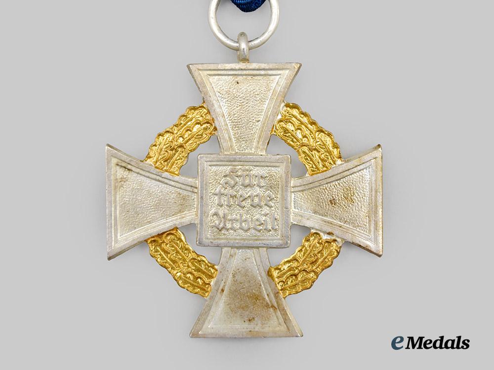 germany,_third_reich._a_civil_service_long_service_award,_special_grade_for50_years___m_n_c2649