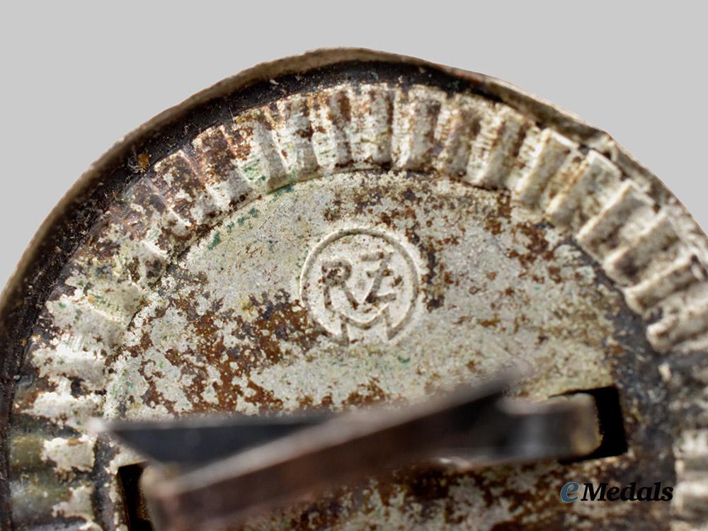 germany,_n_s_d_a_p._a_mixed_lot_of_insignia___m_n_c2655