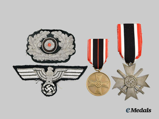 germany,_wehrmacht._a_mixed_lot_of_awards_and_insignia___m_n_c2685