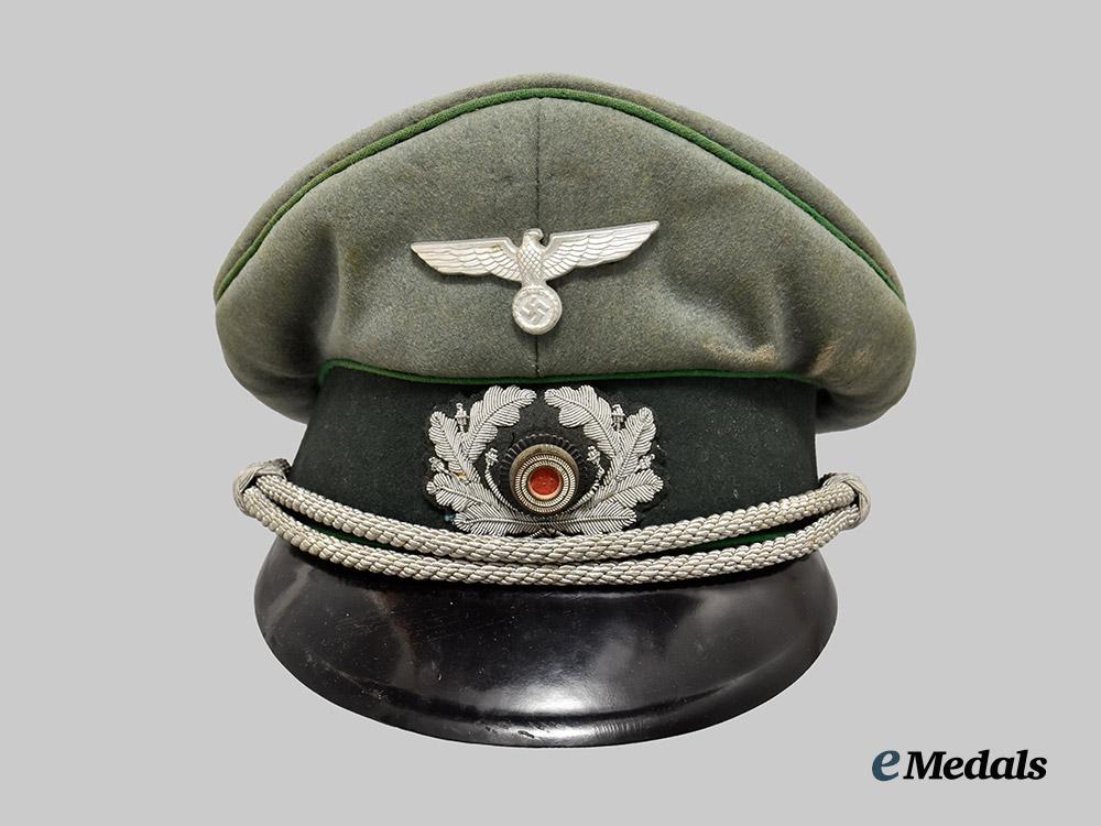 germany,_heer._a_jäger_officer’s_visor_cap___m_n_c2741
