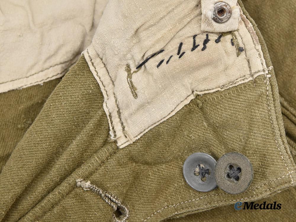 germany,_heer._a_pair_of_field-_modified_tropical_shorts___m_n_c2771