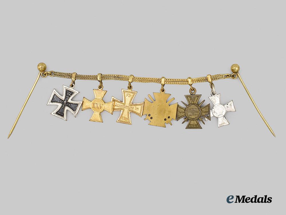germany,_imperial._a_miniature_medal_chain_for_an_officer_and_first_world_war_combatant___m_n_c2783