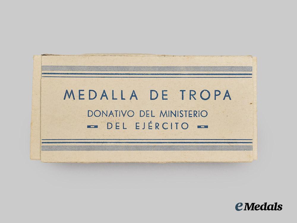 spain,_spanish_state._a_mint_medal_of_the_russian_campaign,_with_case,_by_diez_y_campañia___m_n_c2939