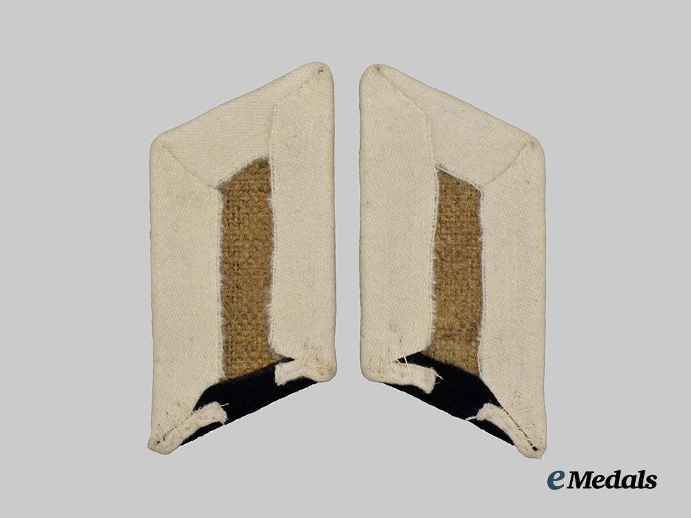 germany,_heer._a_set_of_paymaster_collar_tabs___m_n_c2948