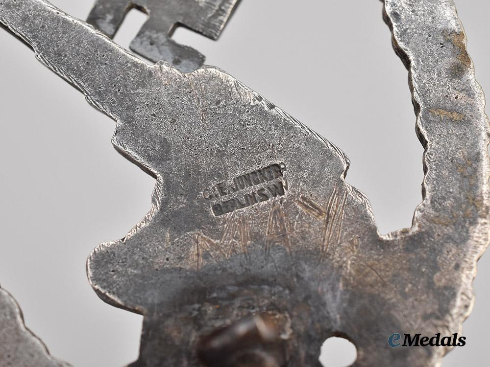 germany,_luftwaffe._a_flak_badge,_by_c._e._juncker___m_n_c2966