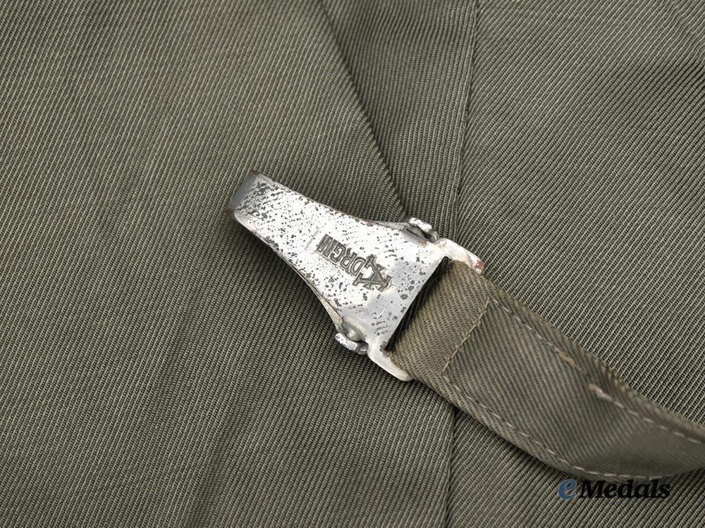 germany,_heer._a_rare_service_tunic_for_a_decorated_general_der_infanterie___m_n_c2972