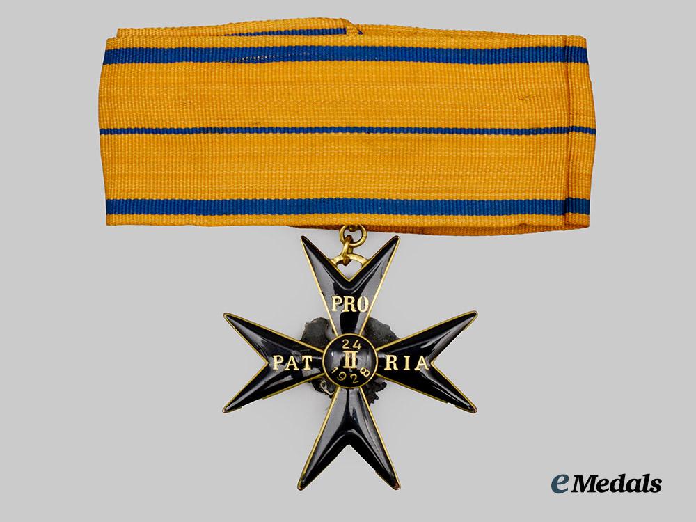 estonia,_independent._an_order_of_the_eagle_cross,_second_class_commander,_by_roman_tavast,_c.1930___m_n_c3047