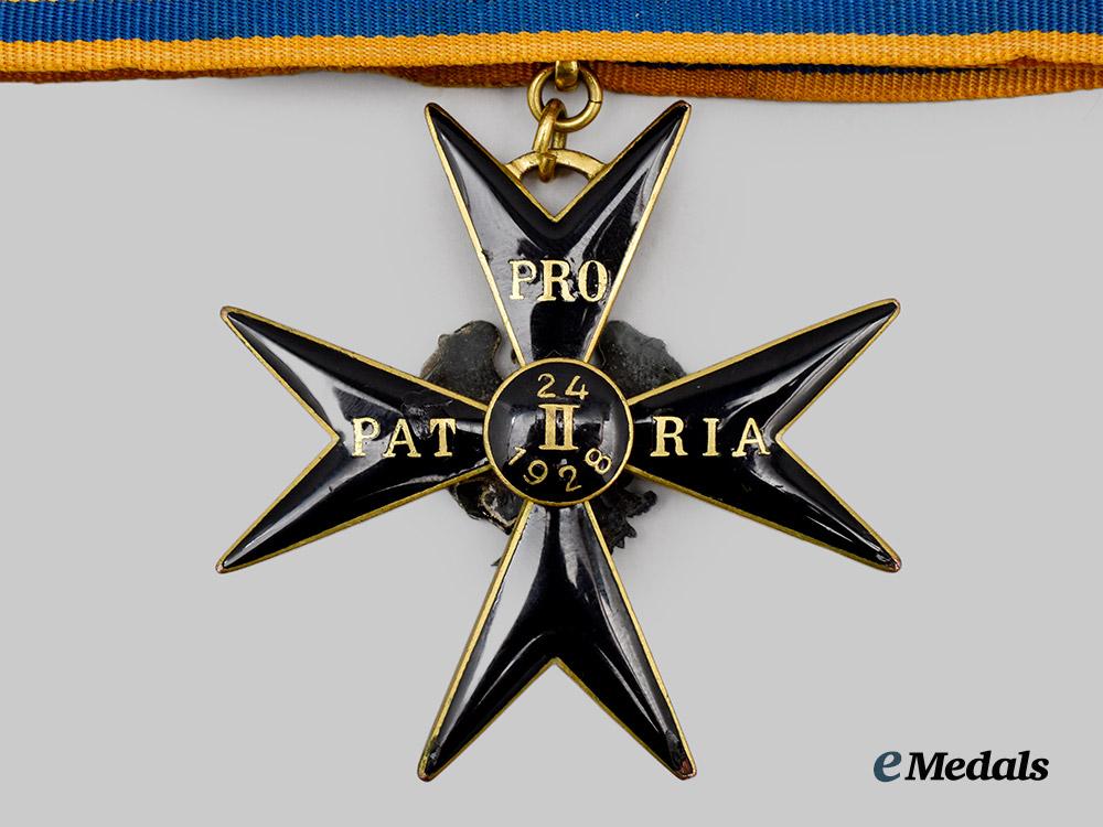 estonia,_independent._an_order_of_the_eagle_cross,_second_class_commander,_by_roman_tavast,_c.1930___m_n_c3048