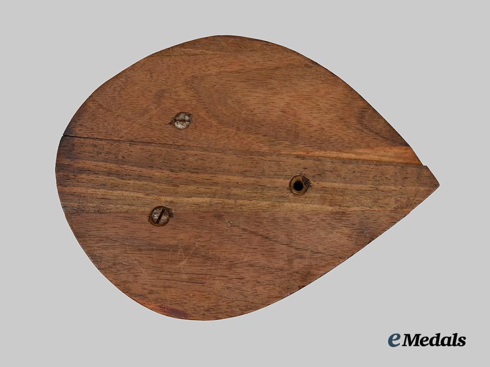 united_kingdom._a_royal_flying_corps_trench_art_inkwell___m_n_c3105