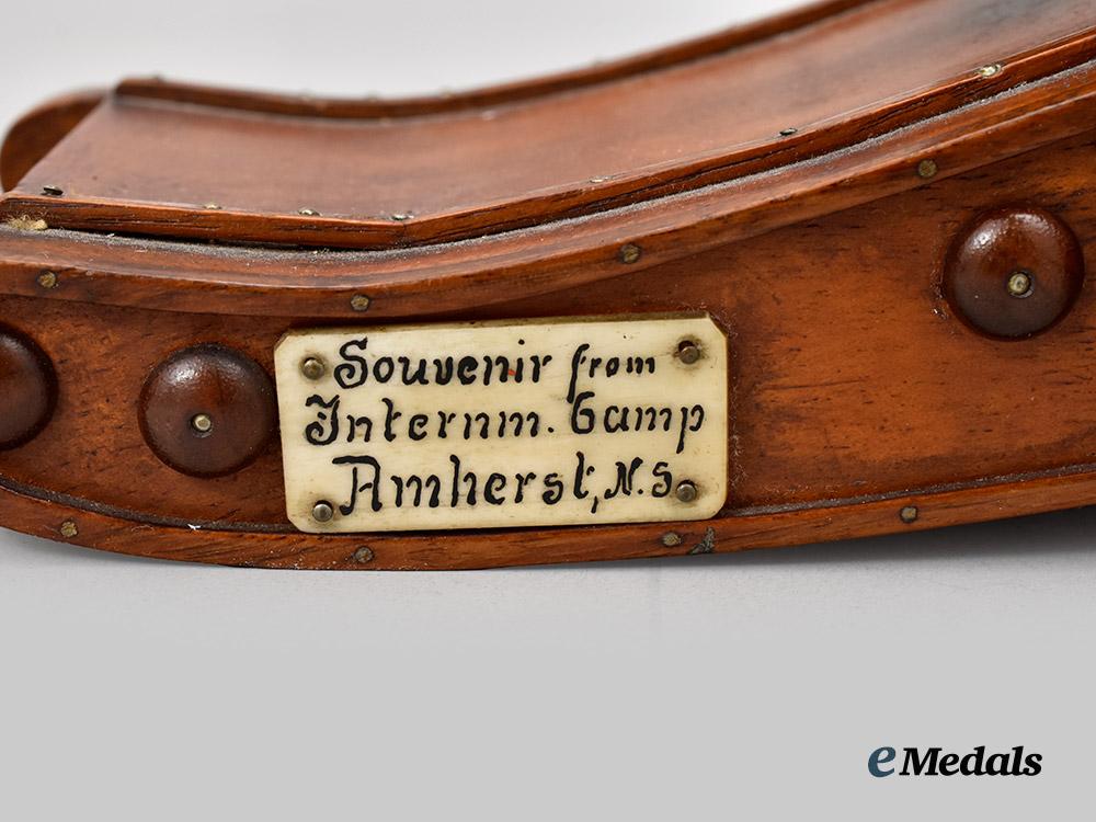 germany,_imperial._a_trench_art_howitzer_carved_by_a_german_p_o_w_in_amherst_internment_camp___m_n_c3122