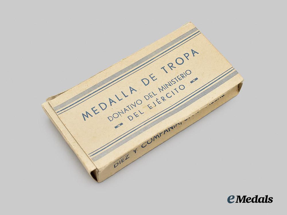 spain,_spanish_state._a_medal_of_the_russian_campaign,_by_diez_y_compañia___m_n_c3162