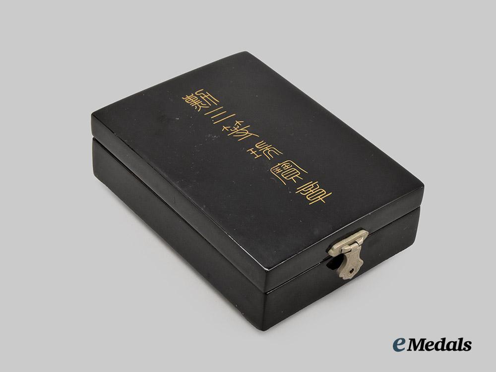 japan,_empire._an_order_of_the_sacred_treasure,_i_i_i_class_commander,_in_case___m_n_c3230