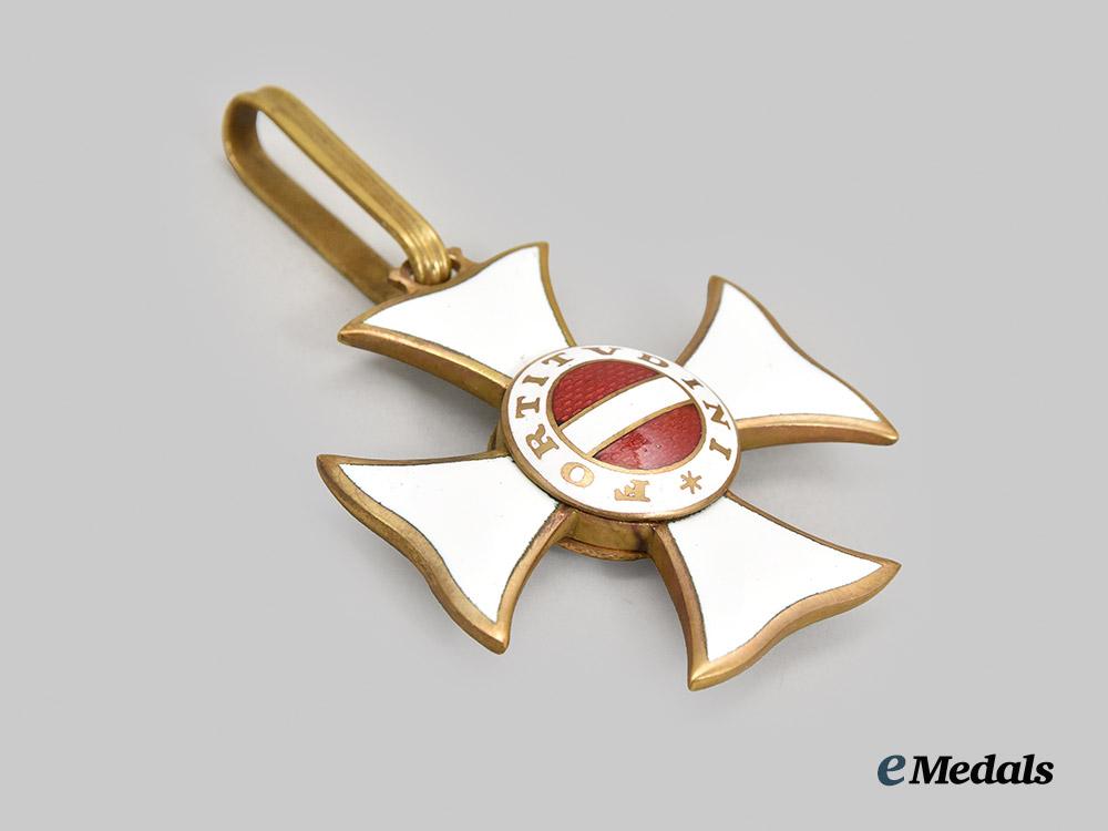 austria,_imperial._a_military_order_of_maria_theresa,_commander’s_cross,_collector’s_example_c.1970___m_n_c3248