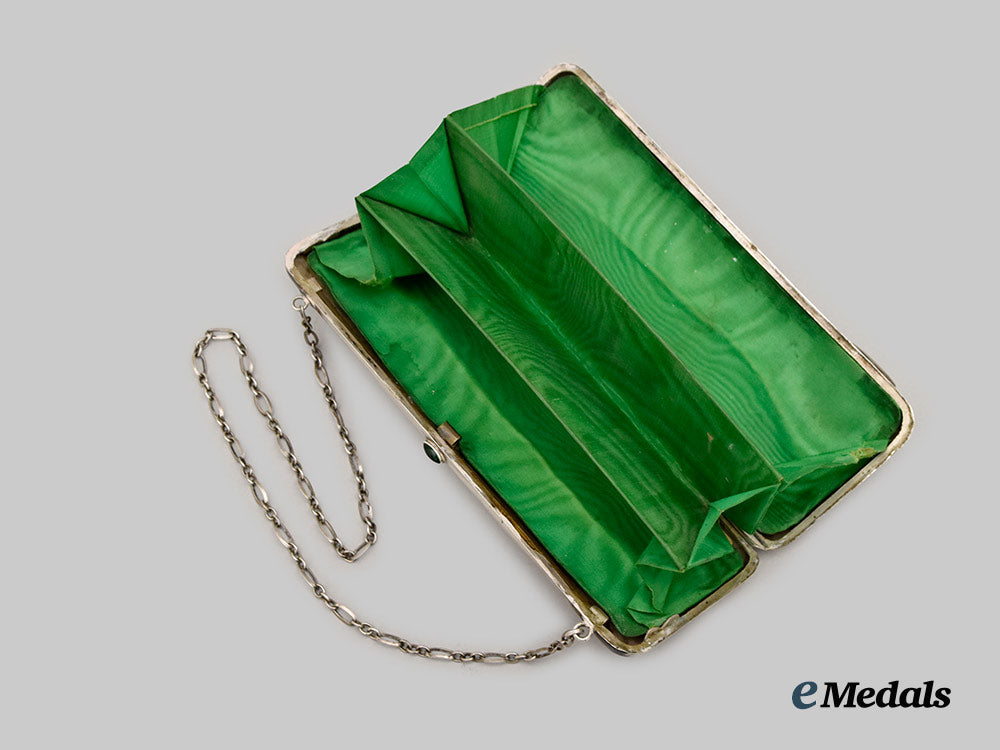 russia,_imperial._a_silver_coin_case,_c.1920___m_n_c3267