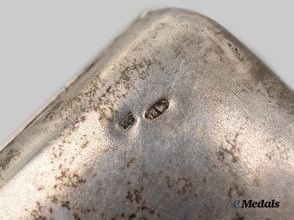 russia,_imperial._a_silver_coin_case,_c.1920___m_n_c3272