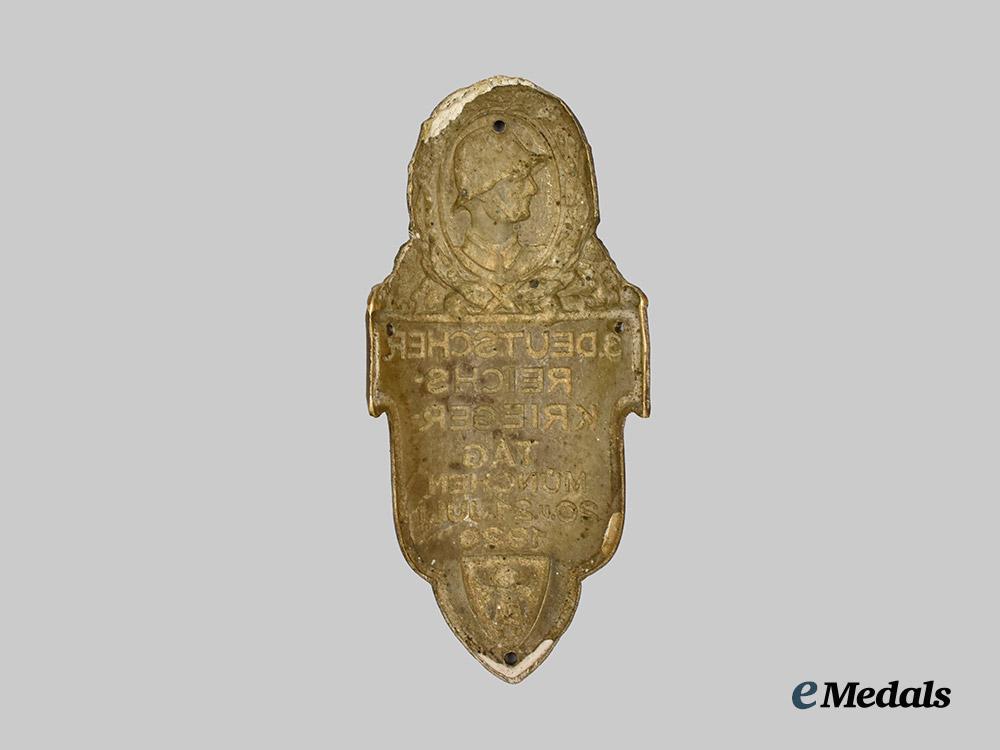 hungary,_kingdom;_germany,_weimar_republic._a_mixed_lot_of_great_war_commemorative_plaques_and_medals___m_n_c3279