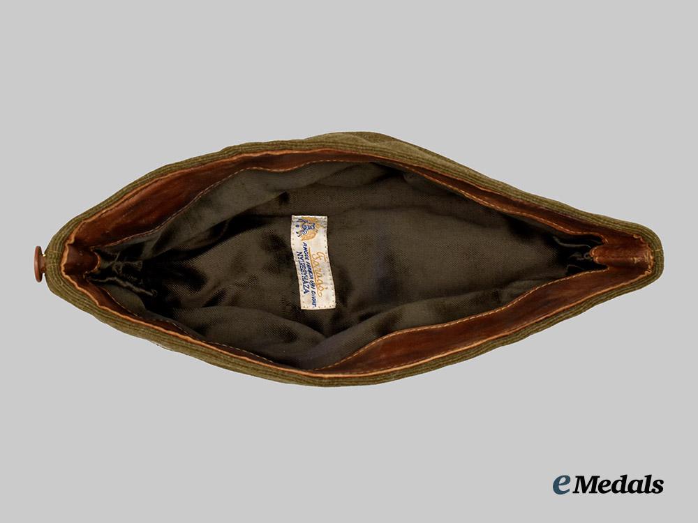 hungary,_kingdom._a_national_association_of_war_disabled,_war_widows_and_war_orphans_official’s_cap,_by_faragó___m_n_c3288