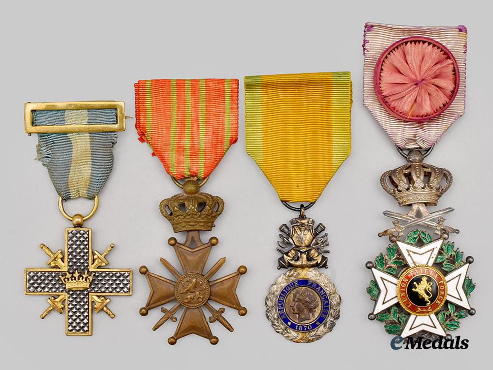 belgium,_kingdom._a_lot_of_four_medals_including_spanish,_belgian_and_french_decorations___m_n_c3338