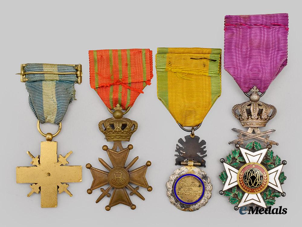 belgium,_kingdom._a_lot_of_four_medals_including_spanish,_belgian_and_french_decorations___m_n_c3341