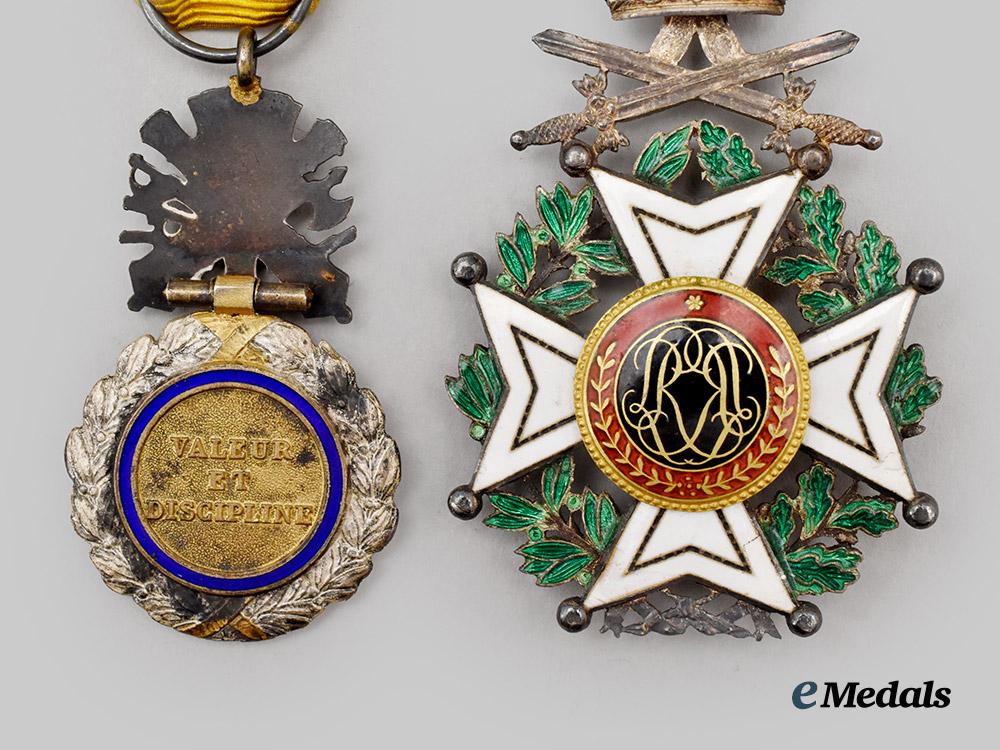 belgium,_kingdom._a_lot_of_four_medals_including_spanish,_belgian_and_french_decorations___m_n_c3343