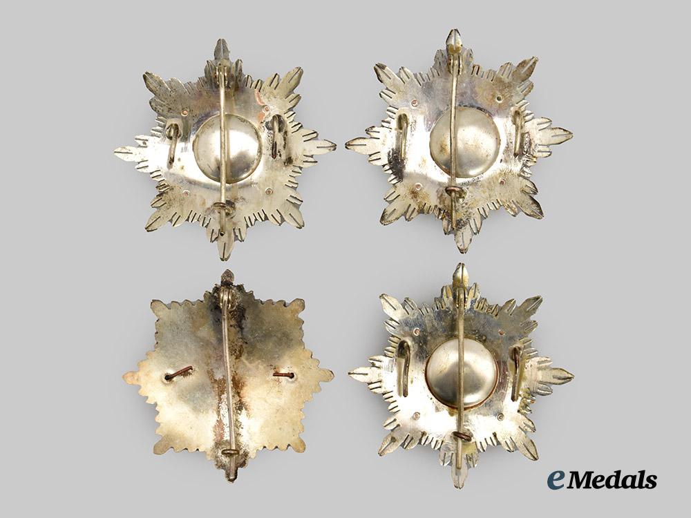 spain,_fascist_state._a_lot_of_four_fascist_spain_breast_stars___m_n_c3406