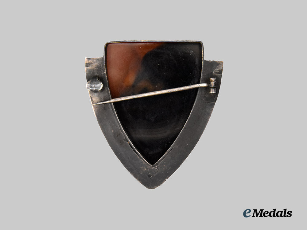 germany,_third_reich._a_rare1938_alte_garde_westmarkfahrt_badge___m_n_c3409