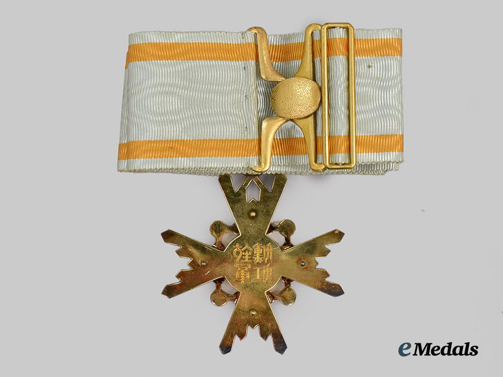 japan,_empire._an_order_of_the_sacred_treasure,_i_i_i_class_with_case___m_n_c3442