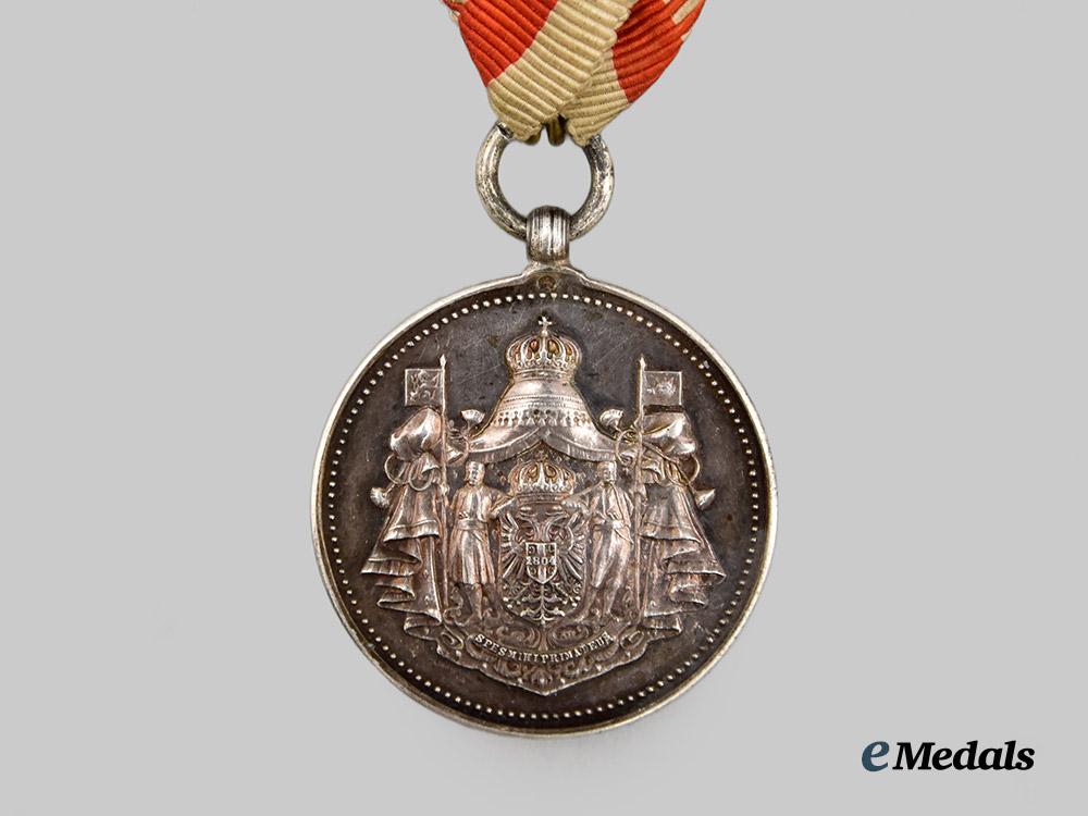 serbia,_kingdom._a_royal_household_medal,_austrian_made,_by_g._a_scheid___m_n_c3457