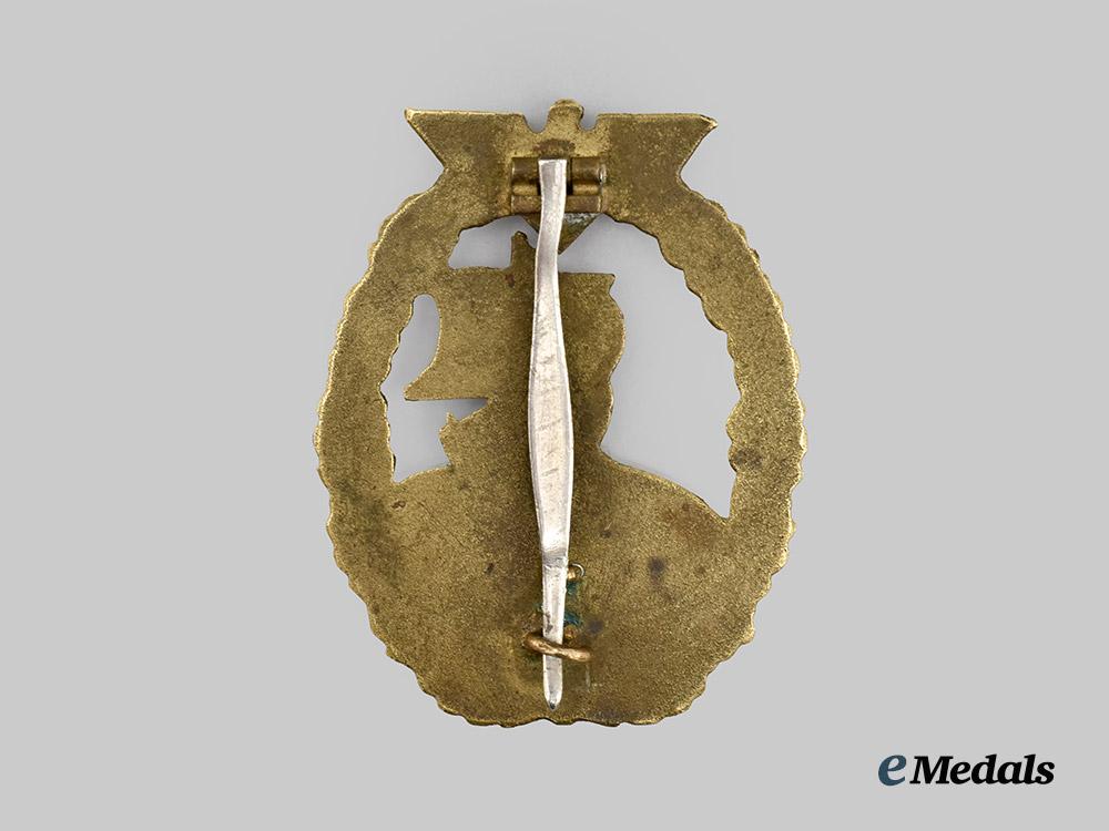 germany,_kriegsmarine._an_auxiliary_cruiser_war_badge,_refurbished_example,_by_c._e._juncker___m_n_c3607