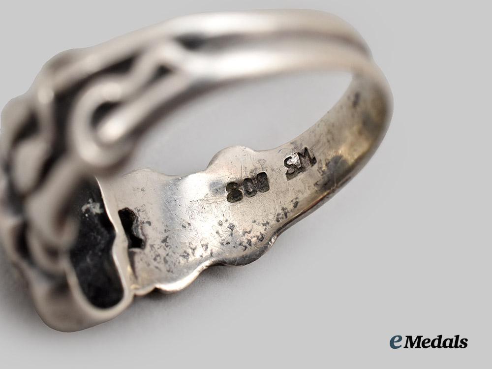 germany,_wehrmacht._a_commemorative_totenkopf_ring_in_silver___m_n_c3647