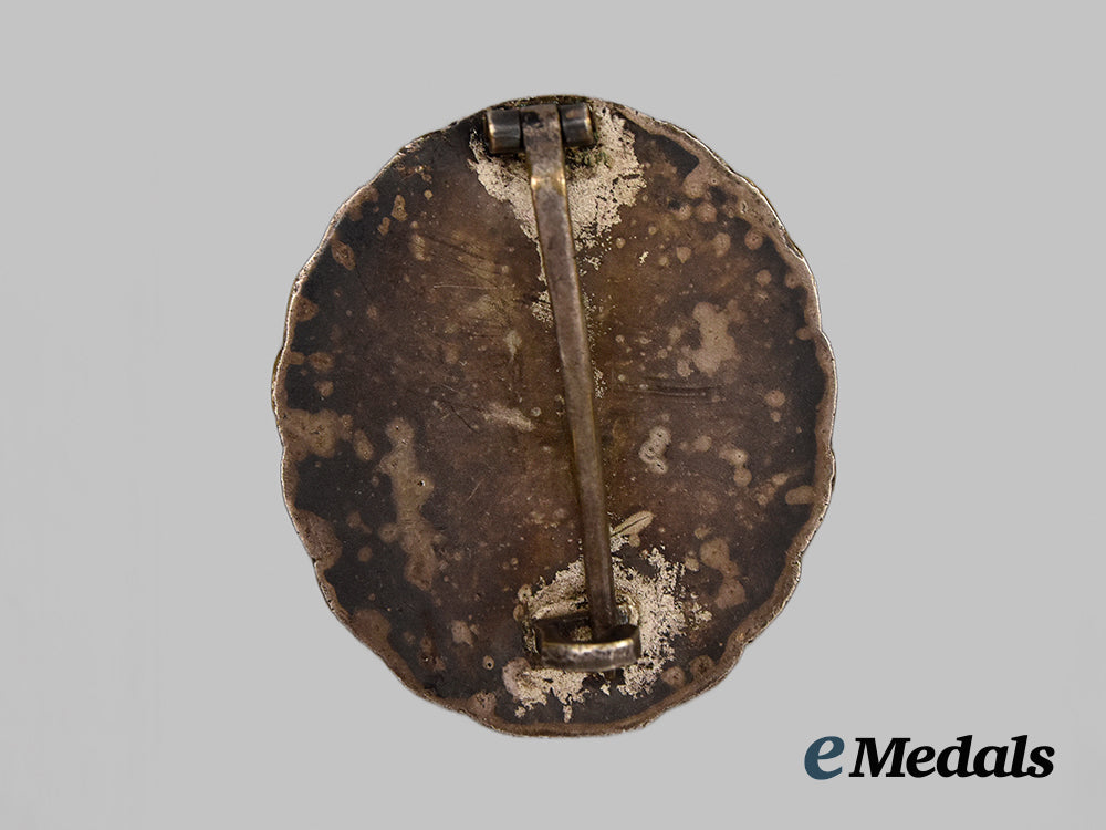 germany,_wehrmacht._a_rare_silver_grade_wound_badge,_first_pattern,_hohl_verbödet_version___m_n_c3656