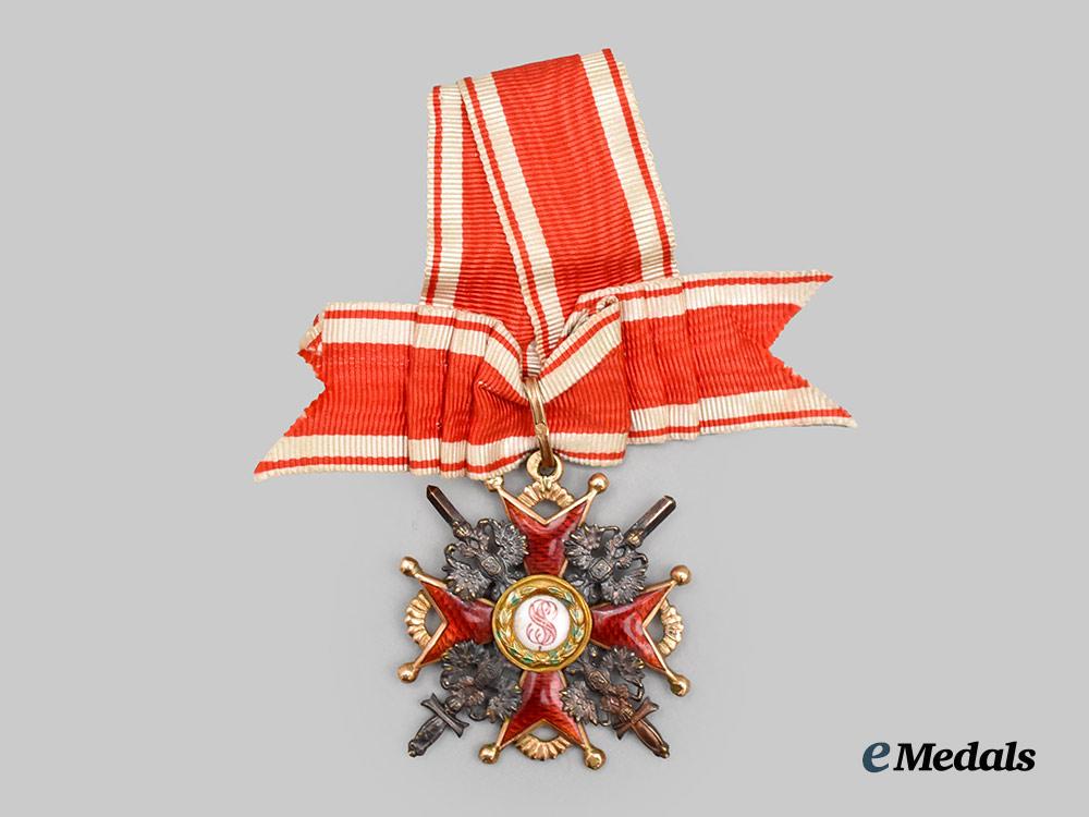 russia,_imperial._an_order_of_st._stanislaus_in_gold,_i_i_i_class_with_swords,_by_eduard,_c.1914___m_n_c3658