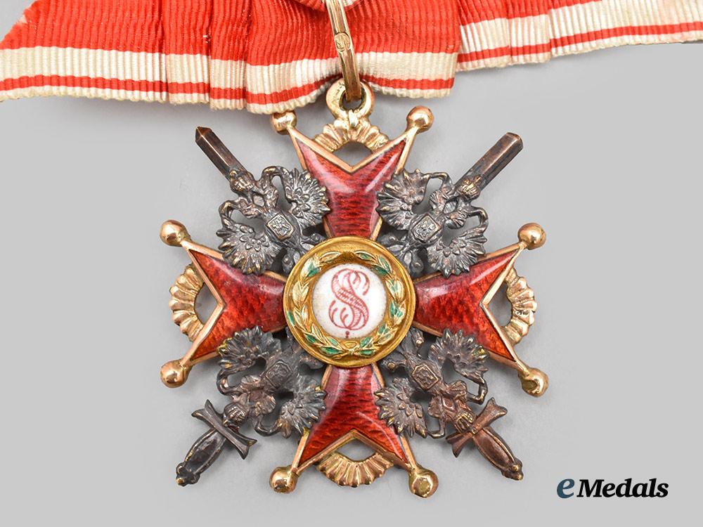 russia,_imperial._an_order_of_st._stanislaus_in_gold,_i_i_i_class_with_swords,_by_eduard,_c.1914___m_n_c3659