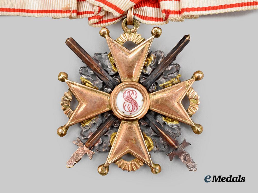 russia,_imperial._an_order_of_st._stanislaus_in_gold,_i_i_i_class_with_swords,_by_eduard,_c.1914___m_n_c3662