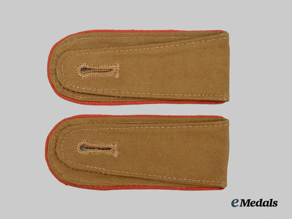 germany,_heer._a_mint_set_of_tropical_flak/_artillery_enlisted_personnel_shoulder_straps___m_n_c3704