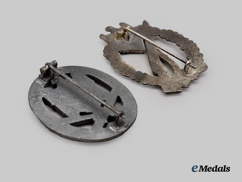 germany,_wehrmacht._a_pair_of_service_badges___m_n_c3770