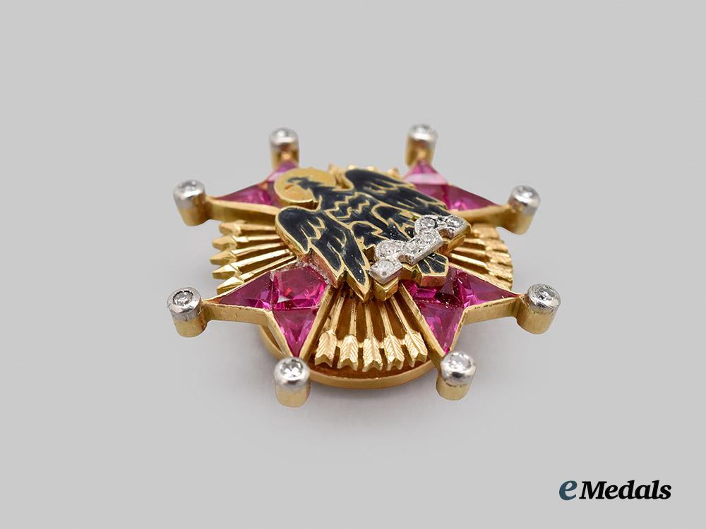 spain,_fascist_state._an_order_of_cisneros,_miniature_breast_star_in_gold_and_diamonds___m_n_c3777