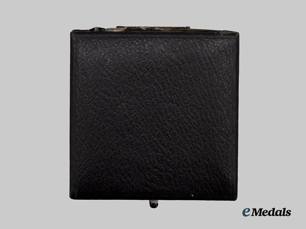 germany,_wehrmacht._a_gold_grade_wound_badge,_with_case,_by_the_vienna_mint___m_n_c3830