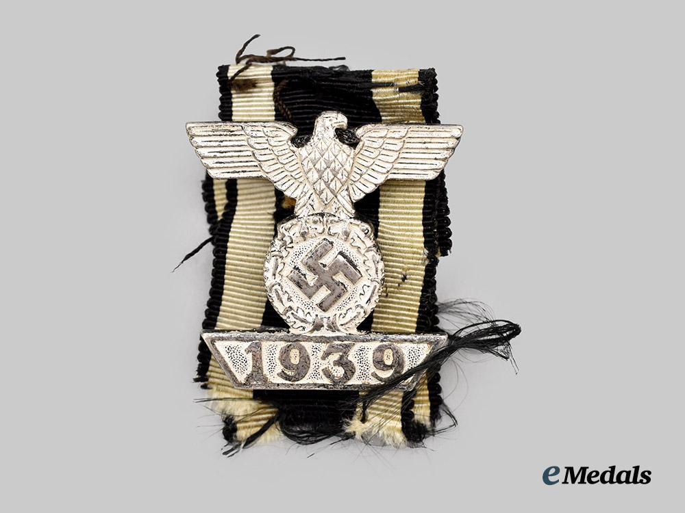 germany,_wehrmacht._a1939_clasp_to_the_iron_cross_i_i_class,_type_i_i,_by_steinhauer&_lück___m_n_c3833