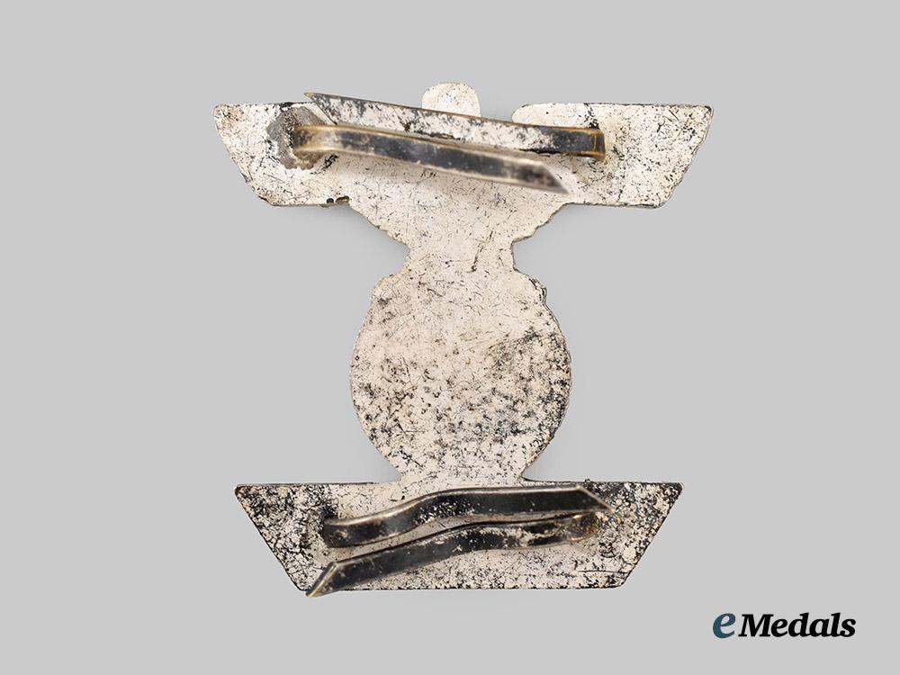 germany,_wehrmacht._a1939_clasp_to_the_iron_cross_i_i_class,_type_i_i,_by_steinhauer&_lück___m_n_c3835