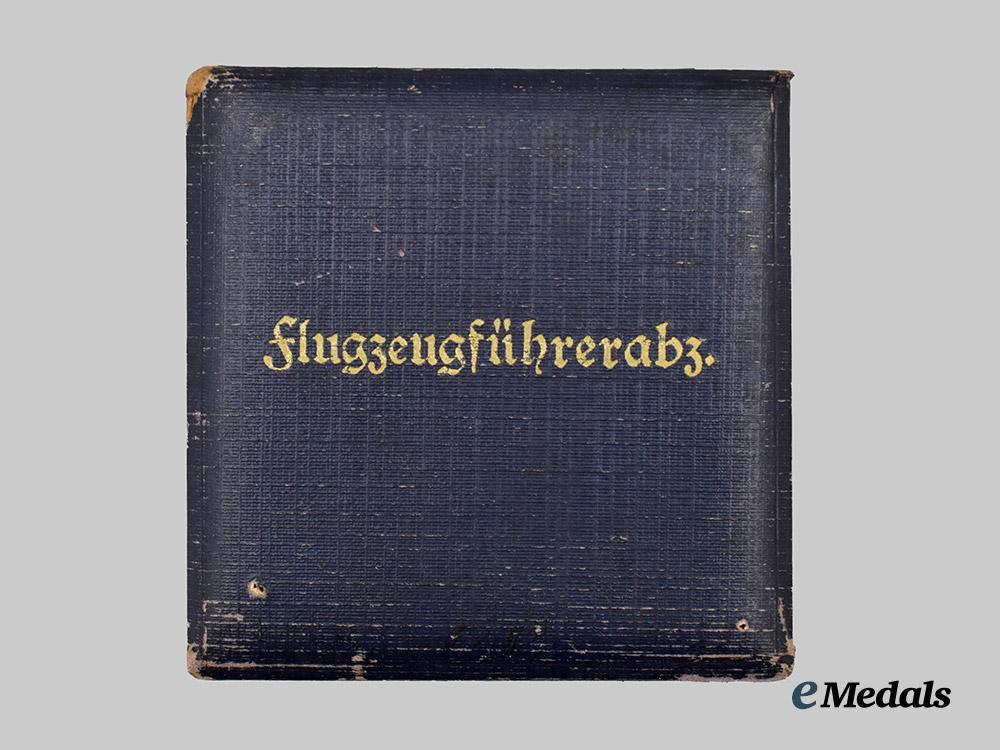 germany,_luftwaffe._a_mint_pilot’s_badge,_type1,_by_gebrüder_wegerhoff___m_n_c3965