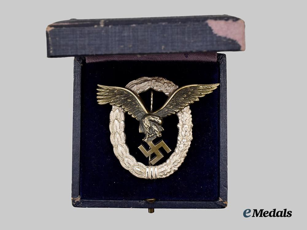 germany,_luftwaffe._a_mint_pilot’s_badge,_type1,_by_gebrüder_wegerhoff___m_n_c3966