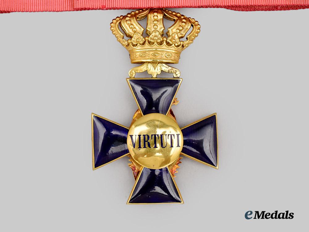 bavaria,_kingdom._a_royal_order_of_merit_of_st._michael,_i_i_class_cross_in_gold,_c.1900___m_n_c3979